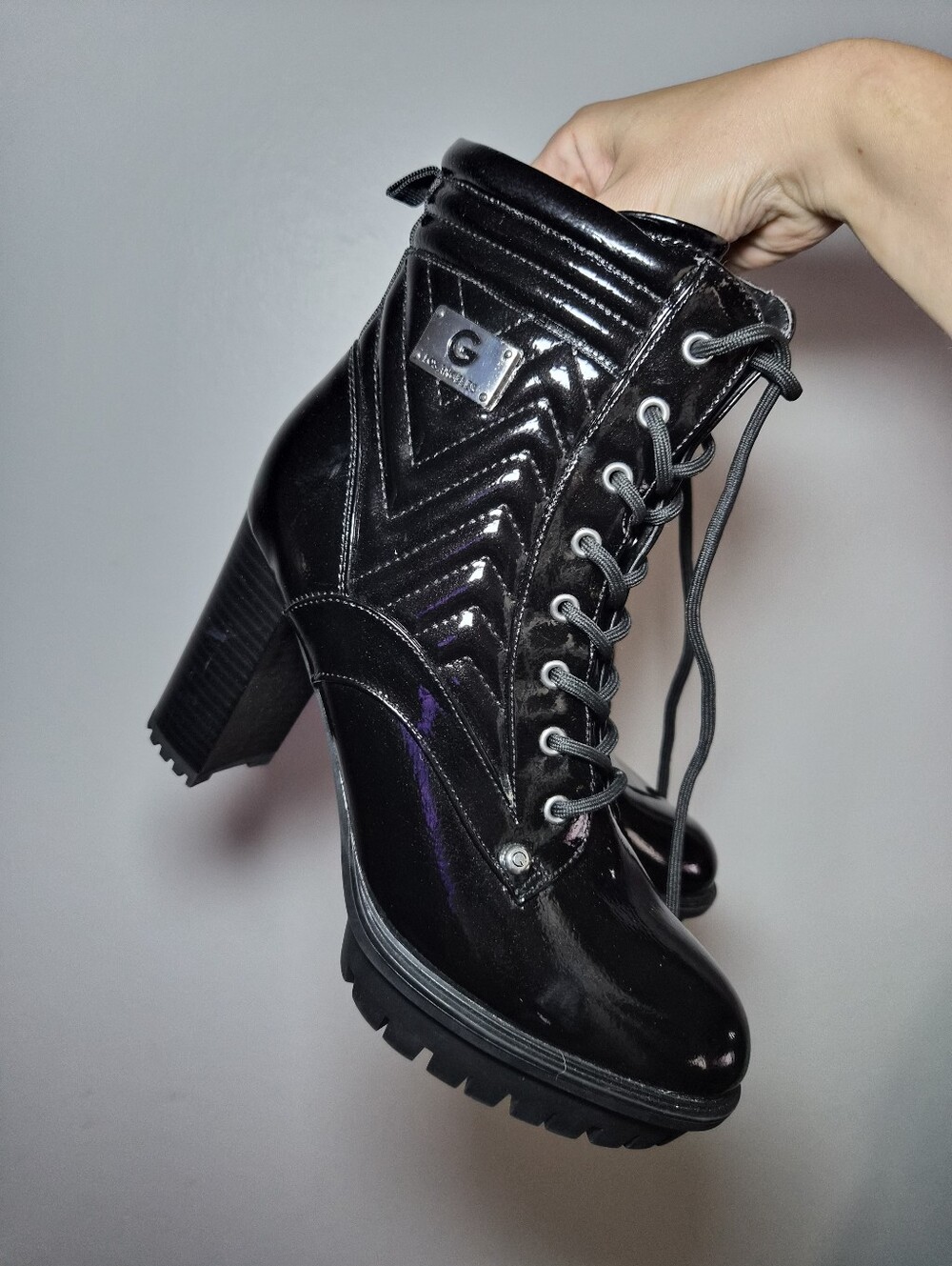 G by Guess Black Patent Lace-Up Chunky Heel Combat Boots 8.5 - Picture 8 of 12